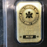 1 oz Gold Bar - Royal Canadian Mint New Design (In Assay)