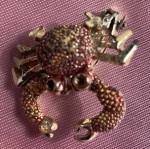 Vintage Crab Pin w/Moving Claws