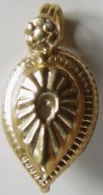 Vintage Heart Pendant 22 k. Gold Dipped Vintage