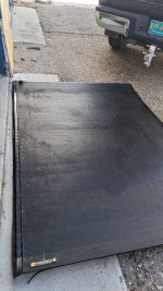 BAK revolver x4 Ford Tonneau cover