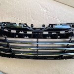 2010-15 HYUNDAI TUCSON FRONT BUMPER GRILLE INSERT — NEW