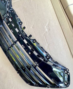 2010-15 HYUNDAI TUCSON FRONT BUMPER GRILLE INSERT — NEW