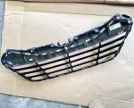 2010-15 HYUNDAI TUCSON FRONT BUMPER GRILLE INSERT — NEW