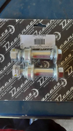 New Performance shock stud kit Dreamer NW