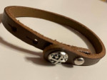 Bracelet (1)