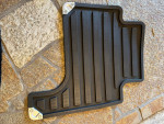 06-13 Range Rover Sport OEM rubber floor mats