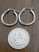 Estate 14K 2 Tone 3/4 Inch Twist Hoop Earrings