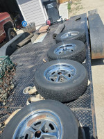 Ford AMC or Mopar Magnum 500 wheels