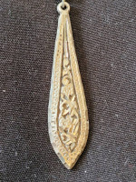 Estate Sterling Silver Tear Drop Charm on 16 in Box Chain.