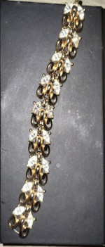 1950’S CROWN TRIFARI PAT. PEND MARQUISE CRYSTAL RHINESTONE SWIRL LINK BRACELET