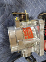 Ford mustang  sbf  70mm throttle body