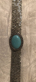 Ladies turquoise choker