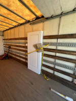 Box truck