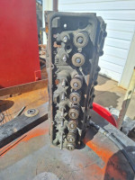 Small block chevrolet  heads small chamber 305 #14023601 mid 1980s goo