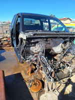 2017 Chevrolet Silverado 4 Dr club cab,parting out
