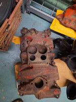 1975 Chevrolet 350 stock cast Iron intake