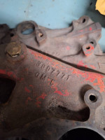 1975 Chevrolet 350 stock cast Iron intake