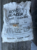 (NEW) ROAD BLAZER TIRE CHAINS (Will Fit Multiple Big Tires)
