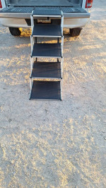Folding steps for loading