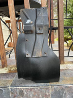 Toyota 4x4 Truck/4runner (Pass Side Rear MudFlap)