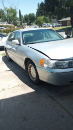 2001 Lincoln Town car