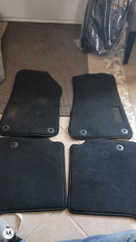 Carpet floor mats off of 2023 Jeep writer 20 hours