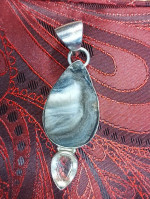NEW Sterling Silver 925 Pendant Necklace -  Agate and Topaz