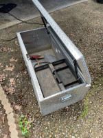 Truck bed toolbox