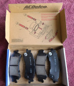 ACDelco Gold 17D792CHF1 Ceramic Rear Disc Brake Pad Set