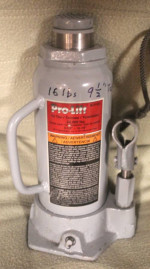 Bottle Jack Pro-Lift B-012D Grey Hydraulic 12 Ton Capacity.