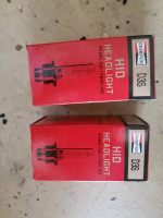 HID headlight bulbs