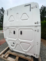 Freightliner Cascadia P4 Cabin 2017 and up