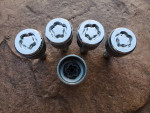 Cherokee Wheel Locks