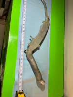 2010 Subaru Legacy coolant crossover