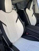 Brand new black and white seat covers for Tesla Y 20-24