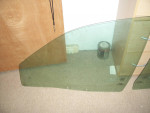 2000-05 PONTIAC BONNEVILLE Left Front Door Glass/window