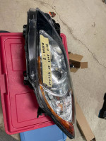 20011-13  MAZDA 3 LT HEADLAMP ASSEMBLY