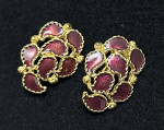 Vtg Gold Rope Outlining Dark Red Rhinestone Enameled Clip On Earrings