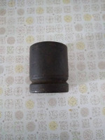 1 in dr, 6 pt, 1 1/2 Impact Socket