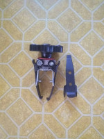 Universal Overhead Valve Spring Compressor