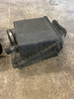 1999 Chevrolet Silverado 1500 AIR INTAKE FILTER BOX