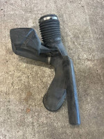 1999 Chevrolet Silverado 1500 AIR INTAKE FILTER BOX