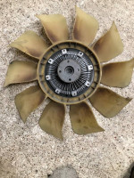 2005 Nissan Frontier Fan Clutch with Fan
