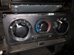 2005 Nissan Frontier AC Control Panel