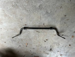 2005 Nissan Frontier Sway Bar