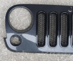 JEEP WRANGLER JK GRILL FITS 2007-2017 SEE PICS. READ DESCRIPTION