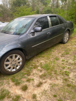 2011 Cadillac DTS (BAD ENGINE)it needs a engine..