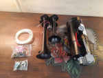 NEW - Four-trumpet train horns w/ compressor/tank