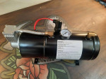 NEW - Four-trumpet train horns w/ compressor/tank