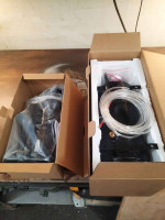 NEW - Four-trumpet train horns w/ compressor/tank